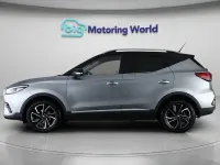Käytetty MG ZS 2023 Hopea Katumaasturi