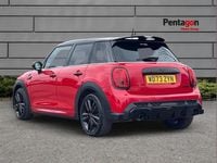 Używany Mini Cooper Comfort 134 KM (98 kW) 2024 Czerwony Hatchback