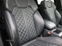 Begagnad Audi SQ5 Comfort 347 HK (255 kW) 2020 Svart SUV