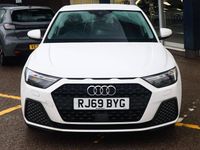 Used Audi A1 Sportback Design 94 HP (69 kW) 2020 White Hatchback
