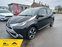 Używany Toyota Aygo X-clusiv 2014 Czarny Hatchback