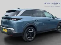 Used Peugeot e-5008 Allure 152 kW (207 HP) 2025 Blue SUV