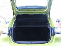 Used Peugeot 208 Active 74 HP (54 kW) 2024 Yellow Hatchback