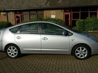 Used Toyota Prius 76 HP (55 kW) 2006 Silver Hatchback