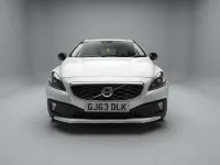 Used Volvo V40 2013 White Hatchback