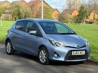 Used Toyota Yaris Hybrid T4 2013 Blue Hatchback