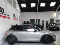Usado Mini Cooper S Hatch 192 HP (141 kW) 2019 Prateado Citadino