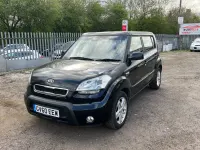 Second-hand Kia Soul 126 CP (92 kW) 2011 Negru SUV