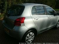 Begagnad Toyota Yaris 2009 Halvkombi