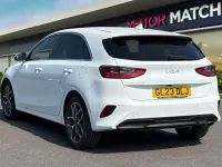 Used Kia Ceed 2023 White Hatchback