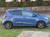 Used Hyundai i10 Premium 66 HP (48 kW) 2017 Blue Hatchback