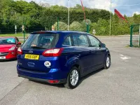 Usado Ford Grand C-Max Zetec 2016 Azul Monovolume