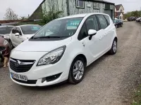 Used Vauxhall Meriva 2015 White MPV