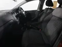 Used VW Polo SE 90 HP (66 kW) 2015 Red Hatchback