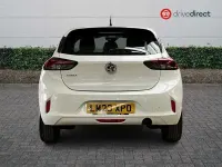 Used Vauxhall Corsa Design Edition 100 HP (73 kW) 2023 White Hatchback