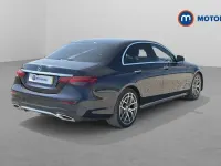 Used Mercedes E200 AMG Line Premium 200 HP (147 kW) 2023 Blue Sedan