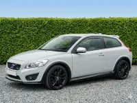 Used Volvo C30 R-Design 145 HP (106 kW) 2012 White Hatchback