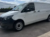 Gebraucht Mercedes Vito Progressive 161 PS (118 kW) 2021 Weiß Van
