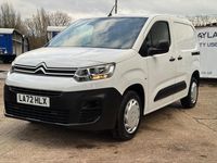Used Citroën Berlingo 100 HP (73 kW) 2022 White MPV