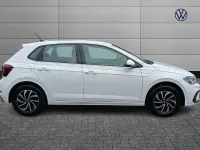 Used VW Polo Life 95 HP (69 kW) 2026 White Hatchback