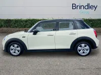 Used Mini Cooper Hatch 134 HP (98 kW) 2018 White Hatchback