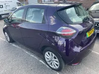 Used Renault Zoe Iconic 100 kW (136 HP) 2021 Mauve/purple Hatchback