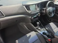 Used Hyundai Tucson SE 141 HP (103 kW) 2017 Silver SUV