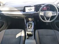 Second-hand VW Golf VIII Style 130 CP (95 kW) 2023 Alb Hatchback