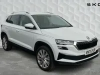 Usado Skoda Karoq SE L 150 CV (110 kW) 2026 Blanco SUV