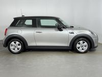Usado Mini Cooper Classic 2023 Plateado Utilitario