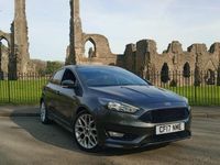 Used Ford Focus ST-Line 125 HP (91 kW) 2017 Grey Hatchback