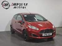 Used Ford Fiesta Zetec 82 HP (60 kW) 2016 Red Hatchback
