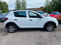 Used Dacia Sandero Essentiel 90 HP (66 kW) 2019 Glacier white