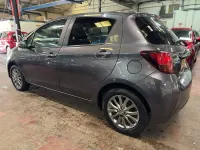 Begagnad Toyota Yaris 2016 Grå Halvkombi