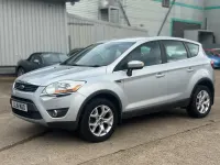 Używany Ford Kuga Zetec 140 KM (102 kW) 2012 Srebrny SUV