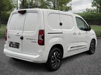 New Toyota Proace Sport 50 kW (68 HP) 2025 White MPV