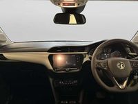 Used Vauxhall Corsa Design Edition 101 HP (74 kW) 2023 White Hatchback