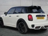 Used Mini Cooper S Hatch 189 HP (139 kW) 2019 White Hatchback