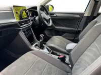 Used VW T-Roc Style 150 HP (110 kW) 2023 Blue SUV