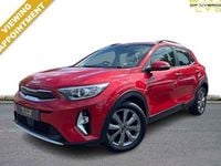 Usado Kia Stonic 99 HP (72 kW) 2022 Vermelho SUV