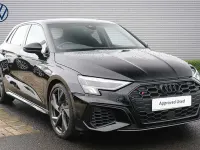Usado Audi S3 Sportback Black Edition 310 HP (228 kW) 2023 Preto Citadino