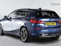 Used BMW 118 Sport Line 134 HP (98 kW) 2023 Blue Hatchback