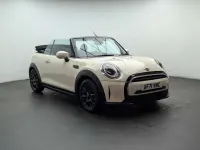 Begagnad Mini Cooper Cabriolet Classic 2021 Vit Cab