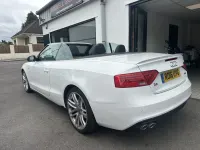 Usado Audi A5 Cabriolet S-Line 190 HP (139 kW) 2016 Branco Cabrios