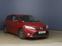 Used Toyota Verso Multidrive S 147 HP (108 kW) 2013 Red MPV