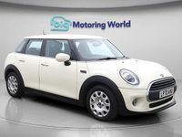 Used Mini ONE Classic 102 HP (75 kW) 2021 White Hatchback