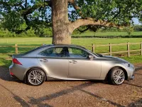 Used Lexus IS300h 223 HP (164 kW) 2017 Silver Sedan