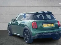 Używany Mini Cooper Hatch 134 KM (98 kW) 2021 Zielony Hatchback