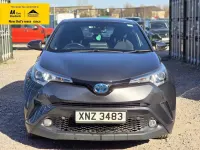 Second-hand Toyota C-HR 122 CP (89 kW) 2017 Gri SUV