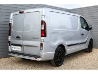 Used Renault Trafic 2019 Silver MPV